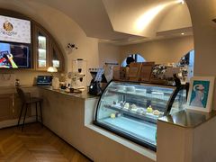 -Me Coffee下午茶艺术空间