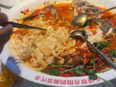 -坛宗剁椒鱼头(河西王府井店)