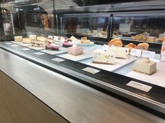 面包甜点陈列柜-Seesaw Coffee(苏州中心店)