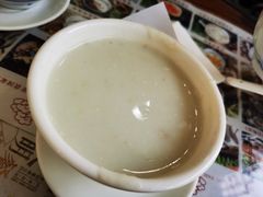 花生杏仁糊-周大娘牛乳(旧寨古村总店)