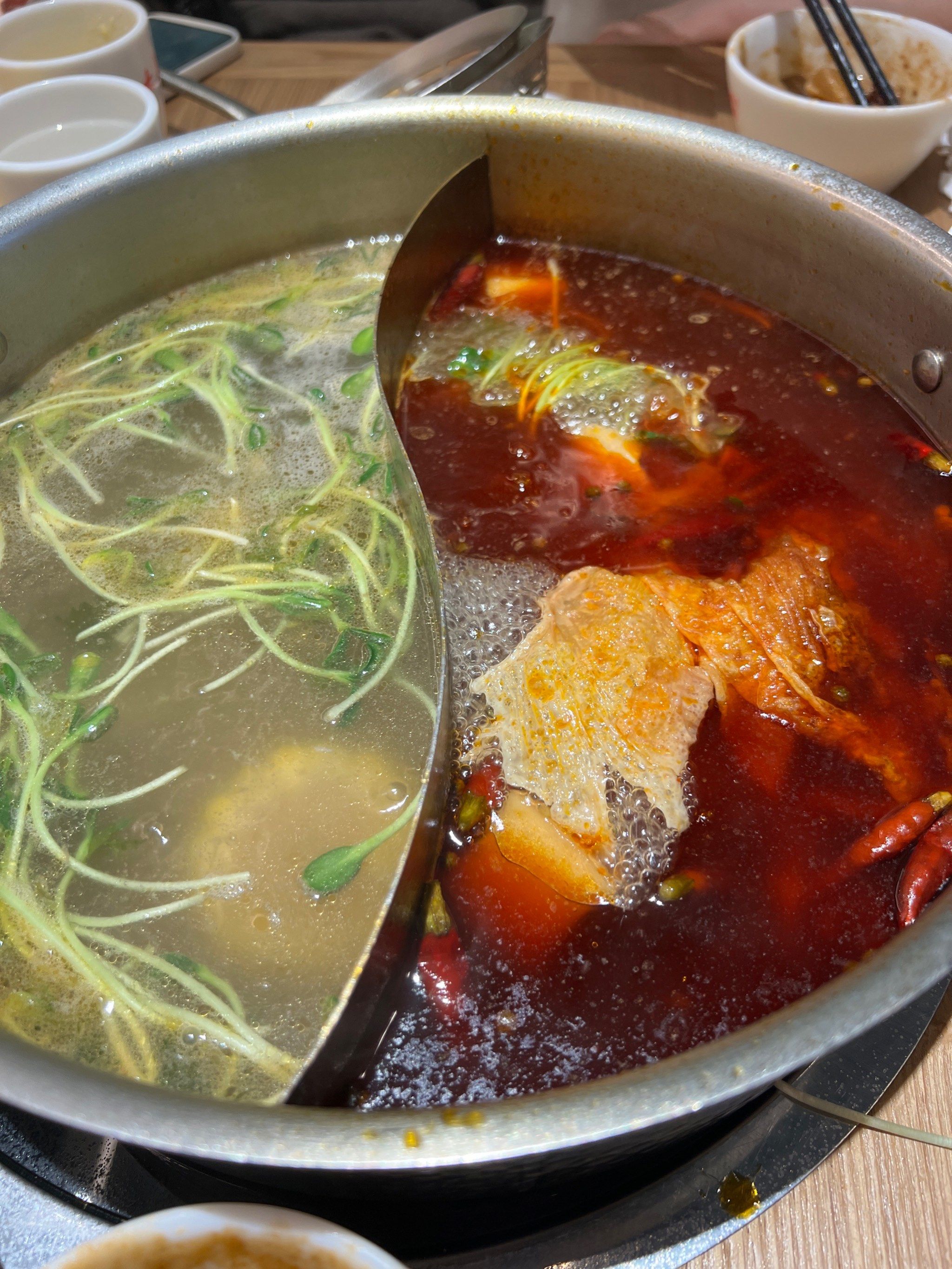 小木船潮汕牛肉火锅