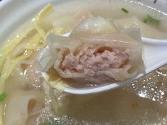 刀鱼馄饨-老半斋(福州路店)