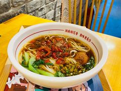 霸蛮小炒肉米粉-呷佬·长沙手工米粉(金沙江路店)