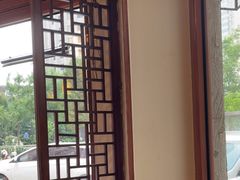 -嘉丰湘菜馆(芳群园店)