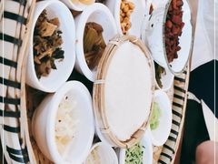 -包整·丝娃娃(一览甲秀楼风景店)