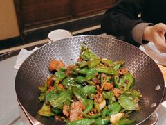 -辛香味烧鱼馆·非遗技艺·排骨红烧肉(光谷医药园店)