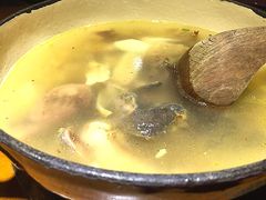 清炖白鸡汤锅-黑鸡小馆(金源店)