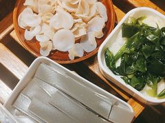 -快活林酸汤鱼鲜品火锅店(甲秀楼店)