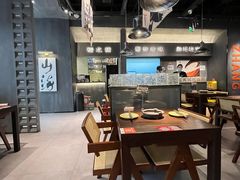 -张翻越·川渝冒菜·武汉黑鸭煲(城北万象城店)