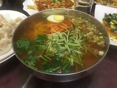 -东北饺子王(港澳广场购物中心店)