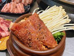 -啊美丽炭火烤肉(滑翔一店)