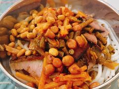 -红鼻子桂林米粉(金唐新光界店)