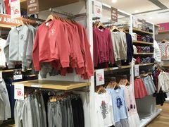 -优衣库(上海虹口龙之梦店)