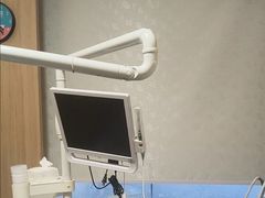 -上海仁爱医院口腔科 · 种植