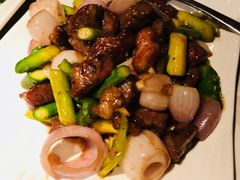 香煎牛肉粒-老船坞餐厅(北京亚洲大酒店 )