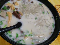 -津津老鸭粉丝馆(正东路店)