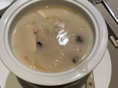荣记黄鱼羹-荣轩(新荣记环球金融中心店)