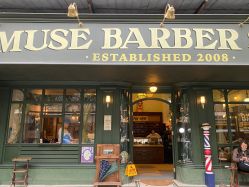 点击看大图 门面-IMUSE BARBER SHOP