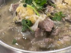 -鹤乡东北菜(崮山路店)