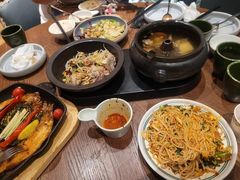 -云海肴·汽锅鸡·云南菜(领展购物广场·中关村店)