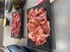 -啊美丽炭火烤肉(滑翔一店)