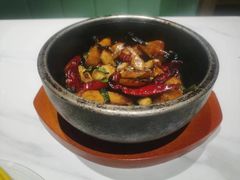 -楚山晓·湖北菜(武汉光谷K11店)