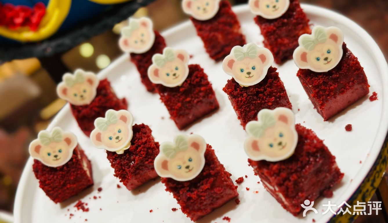 迪士尼乐园酒店の卢米亚餐厅の甜品[调皮][调皮][调皮]