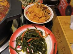 -沸炉重庆老火锅(军事博物馆店)