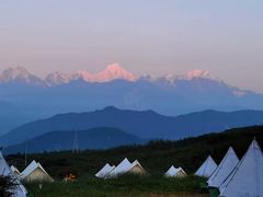 -贡嘎雪山