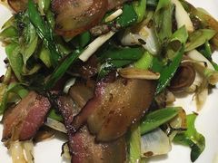 青蒜腊肉-渝信川菜(工体店)