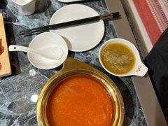-慢丽江·云南野生菌土鸡锅(西山店)