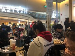 -喜茶(上海兴业太古汇店)