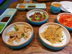 -明洞阿姨·韩式酱蟹烤肉·创意料理(三元桥店)