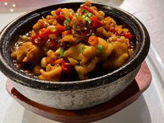 石锅脱骨凤爪-香鼎坊江西菜(国奥店)