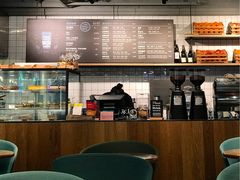 -Wagas沃歌斯(百盛优客店)