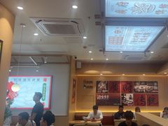 -华记煲仔华·煲仔饭(三元里万科里店)