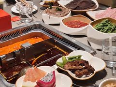 -海底捞火锅(珠影星光城夜宵主题店)