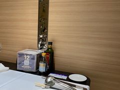 -红鼎豆捞·非遗鲍皇汤火锅(宝丰路店)