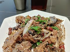 -许哥东北烧烤·铁丳烤串·宫后夹肉(繁花中心店)