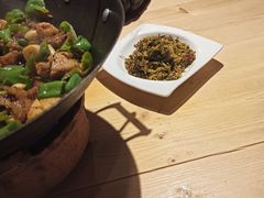 -寻钵记民菜馆·正宗常德钵子菜(滨湖路店)
