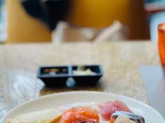 -怡咖啡海鲜自助餐厅(浦东香格里拉店)