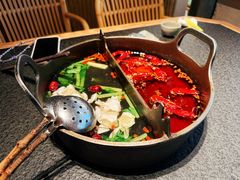 -三出山火锅(万象天地店)