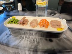 -HOMES上海本帮菜(襄阳公园店)