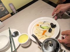 -小菜园新徽菜(镇江丹阳吾悦店)