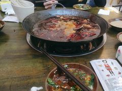 -黄潇洒老火锅(九眼桥宏济巷店)