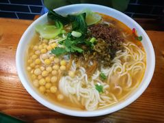-菲哥麻辣烫(贵山小区店)
