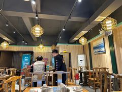 -肖肖酸萝卜鱼火锅(总店)