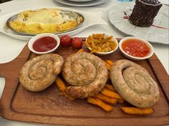 莫斯科风格烤肠配酸菜-莫斯科餐厅