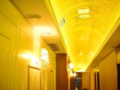 -尚足影院式足疗·住宿·美食(解放碑店)