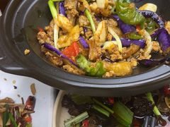 -云海肴·汽锅鸡·云南菜(天山百盛优客店)